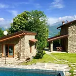 Chalet Tenuta Pozzi Colico